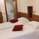 Bella Cortina - Comodo Al Centro E Impianti, Con Garage Lejlighed
