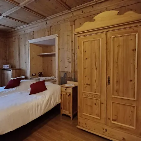 Bella Cortina - Comodo Al Centro E Impianti, Con Garage Apartamento